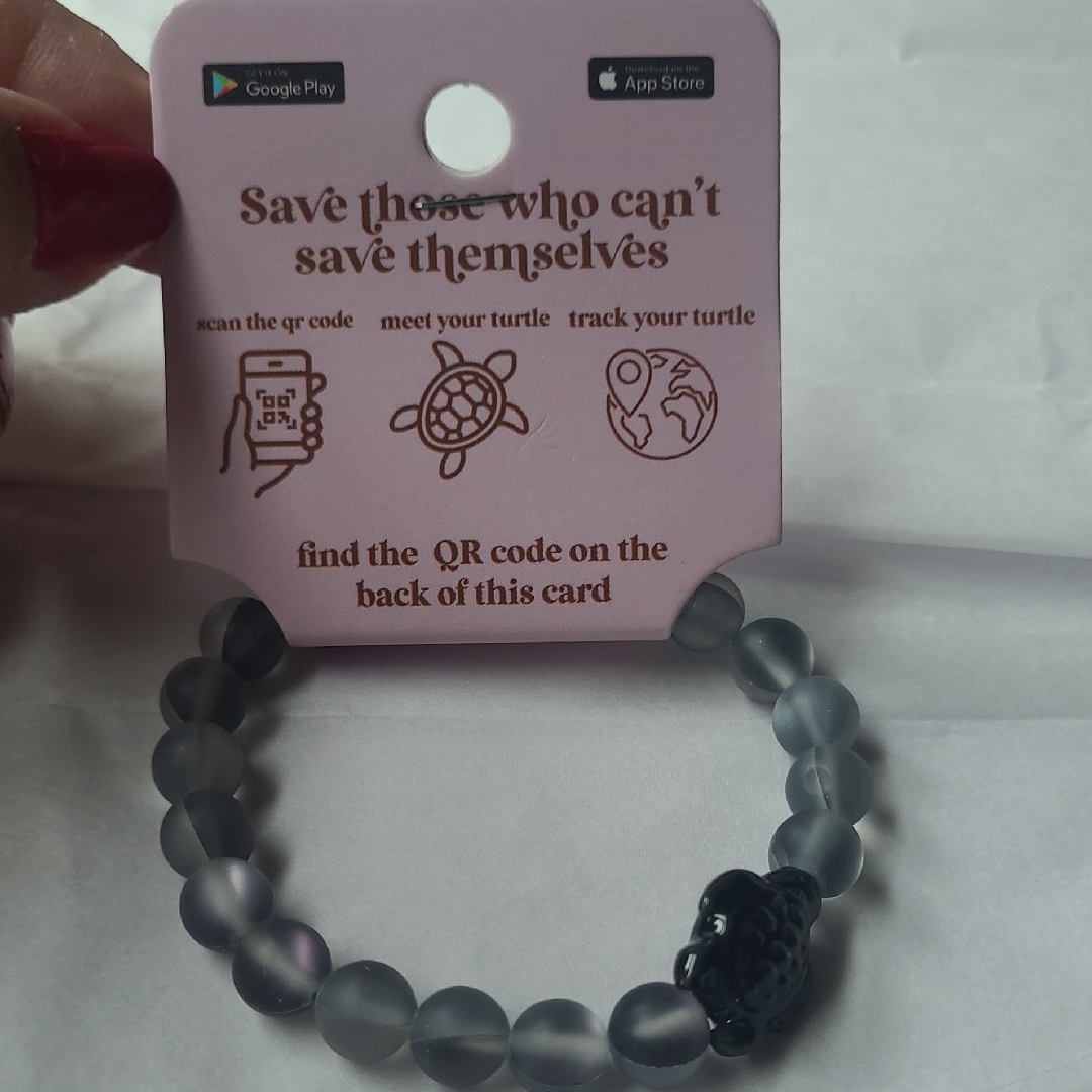Simply Southern Tracker Turtle Jewelry Bracelet 8$